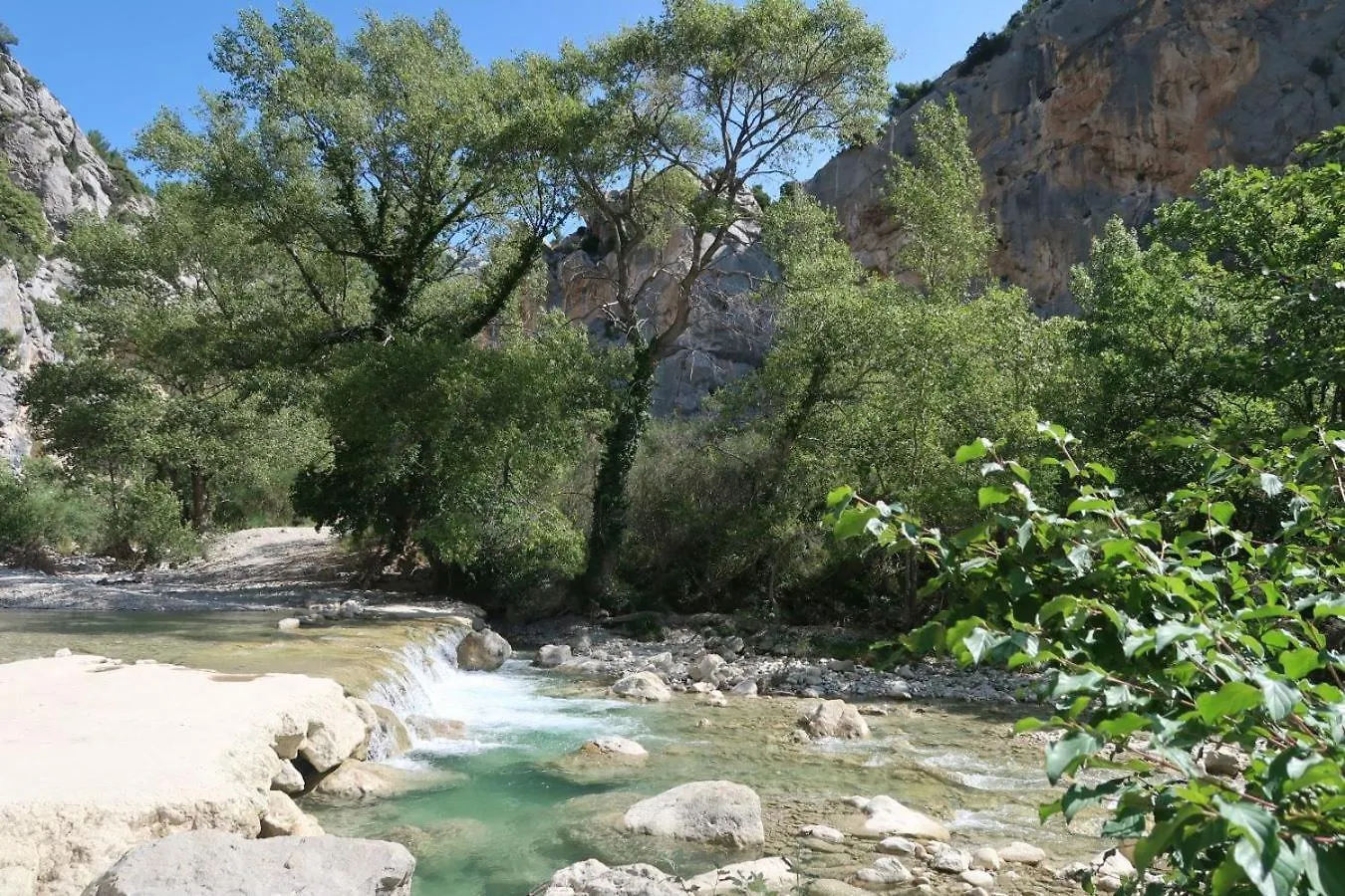 Hébergement de vacances La Terrasse D'Olea, Au Coeur Du Village Buis-les-Baronnies